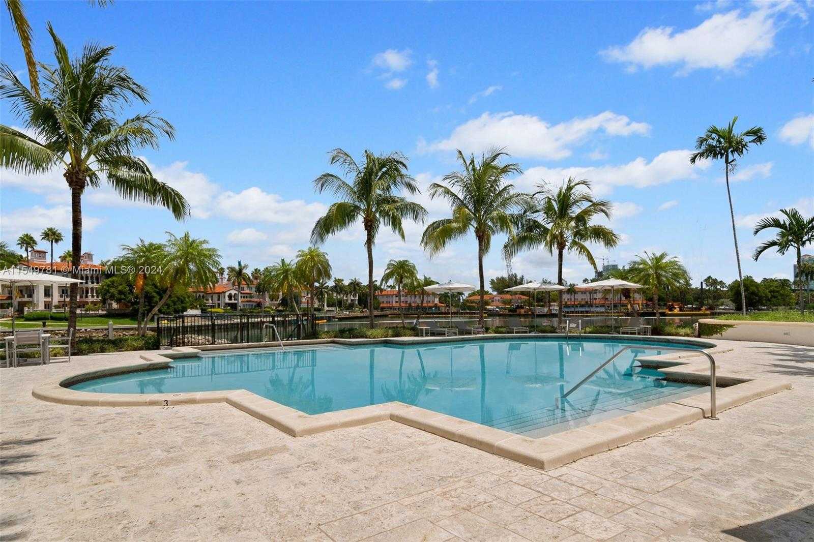 Small Image of 2442 FISHER ISLAND DR #5402, Miami Beach Number 43