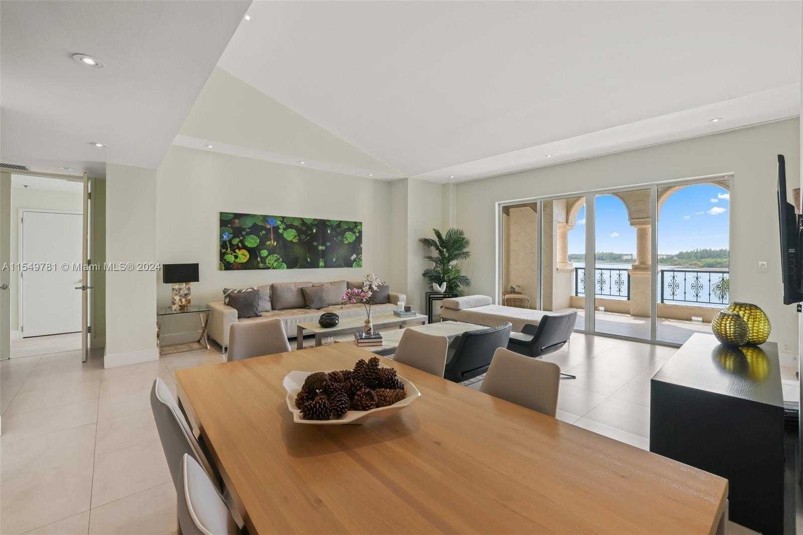 Small Image of 2442 FISHER ISLAND DR #5402, Miami Beach Number 5