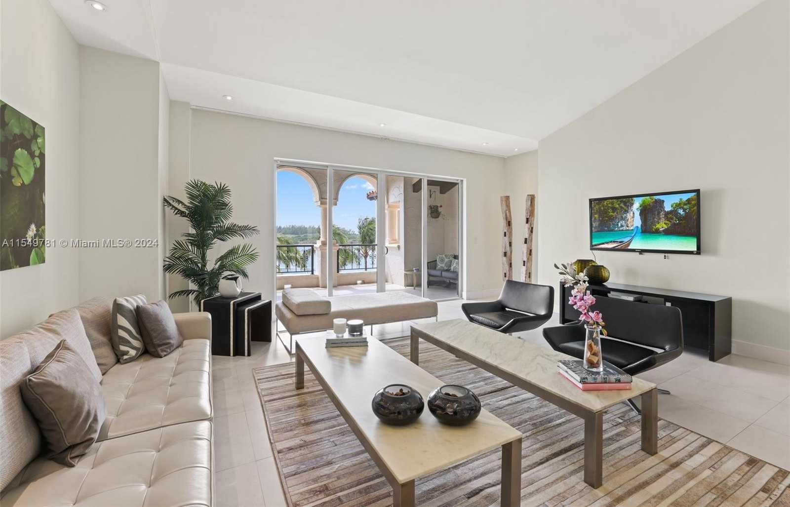 Small Image of 2442 FISHER ISLAND DR #5402, Miami Beach Number 9