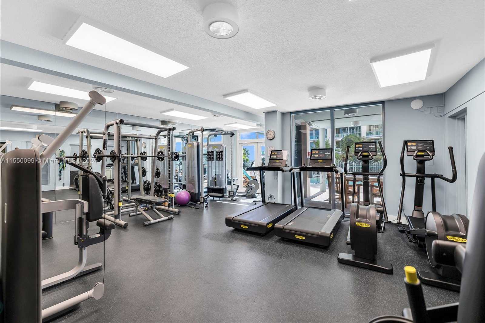 Small Image of 1500 OCEAN DR #1003, Miami Beach Number 29