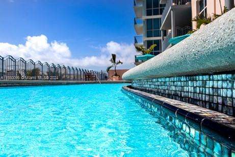 Small Image of 1500 OCEAN DR #1003, Miami Beach Number 37