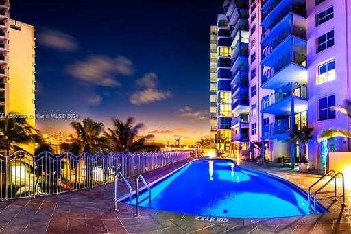 Small Image of 1500 OCEAN DR #1003, Miami Beach Number 43
