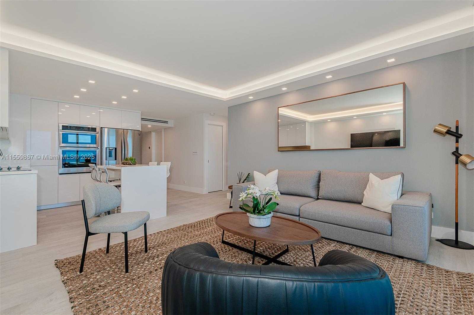 Small Image of 2301 COLLINS AVE #739, Miami Beach Number 18