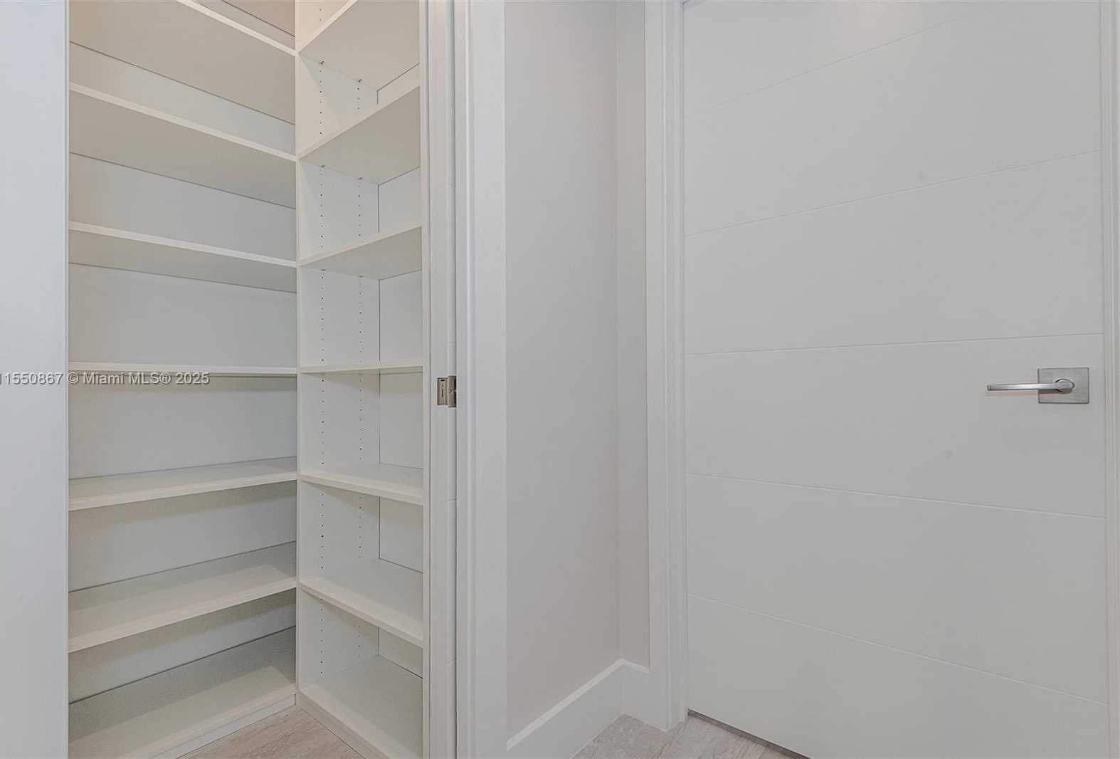 Small Image of 2301 COLLINS AVE #739, Miami Beach Number 25
