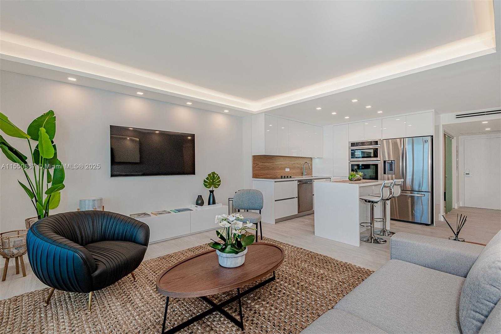 Small Image of 2301 COLLINS AVE #739, Miami Beach Number 7