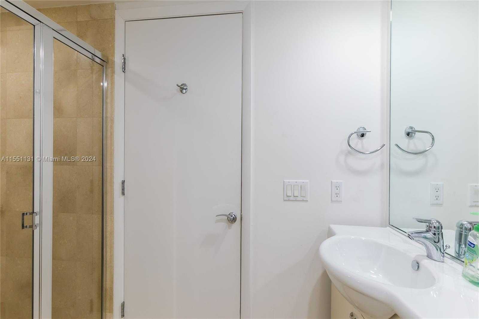 Small Image of 1830 SOUTH OCEAN DR #2906, Hallandale Beach Number 10