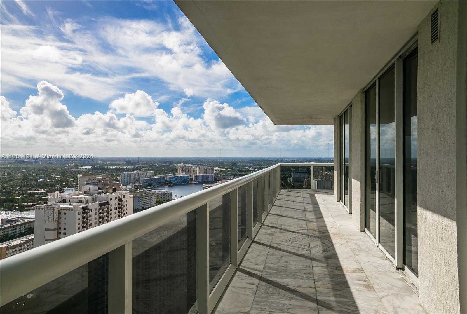 Small Image of 1830 SOUTH OCEAN DR #2906, Hallandale Beach Number 13