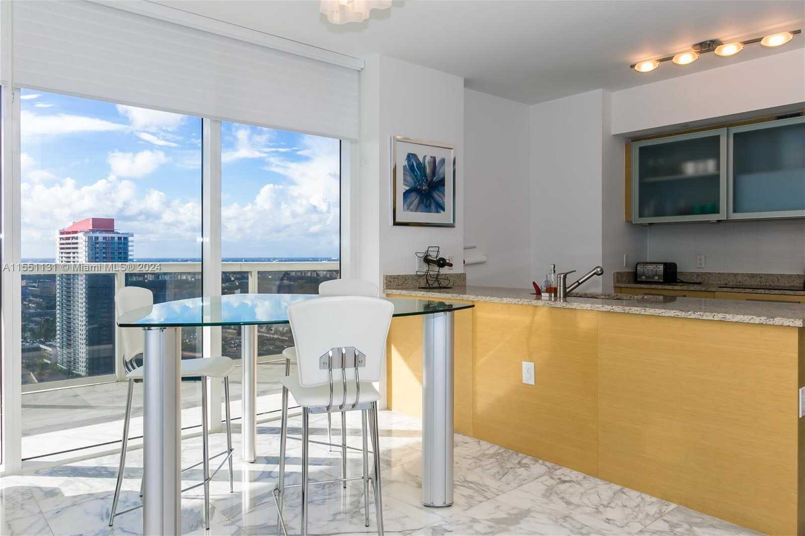 Small Image of 1830 SOUTH OCEAN DR #2906, Hallandale Beach Number 4