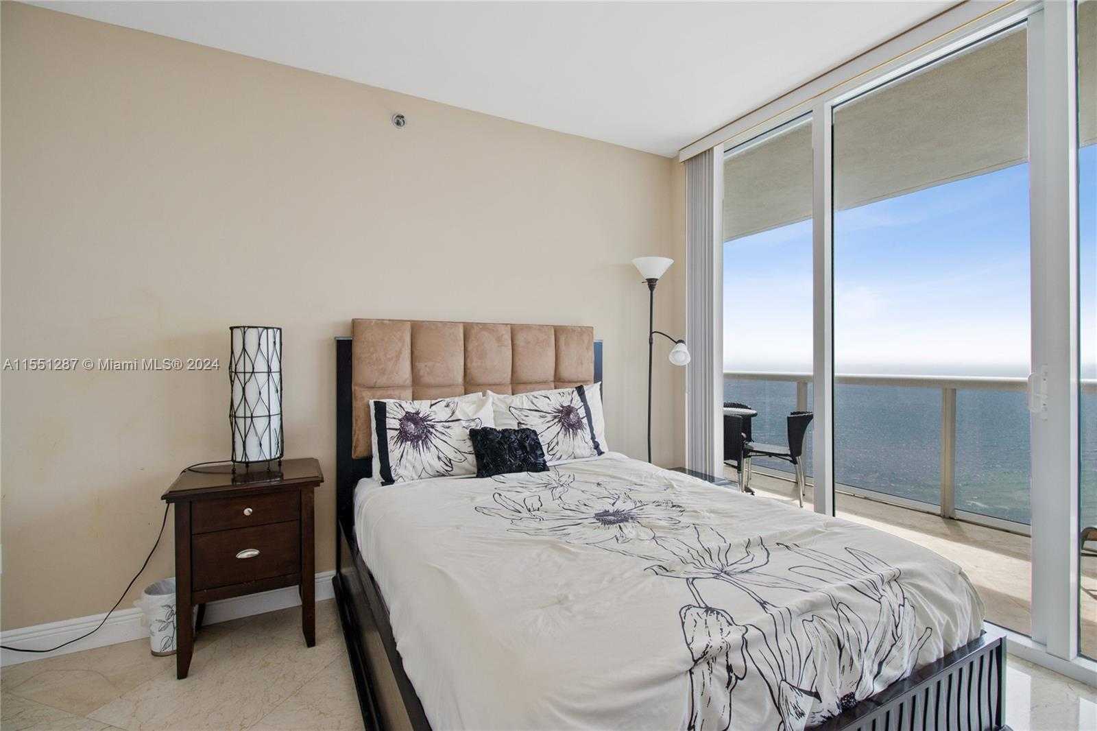 Small Image of 1830 SOUTH OCEAN DR #4606, Hallandale Beach Number 11