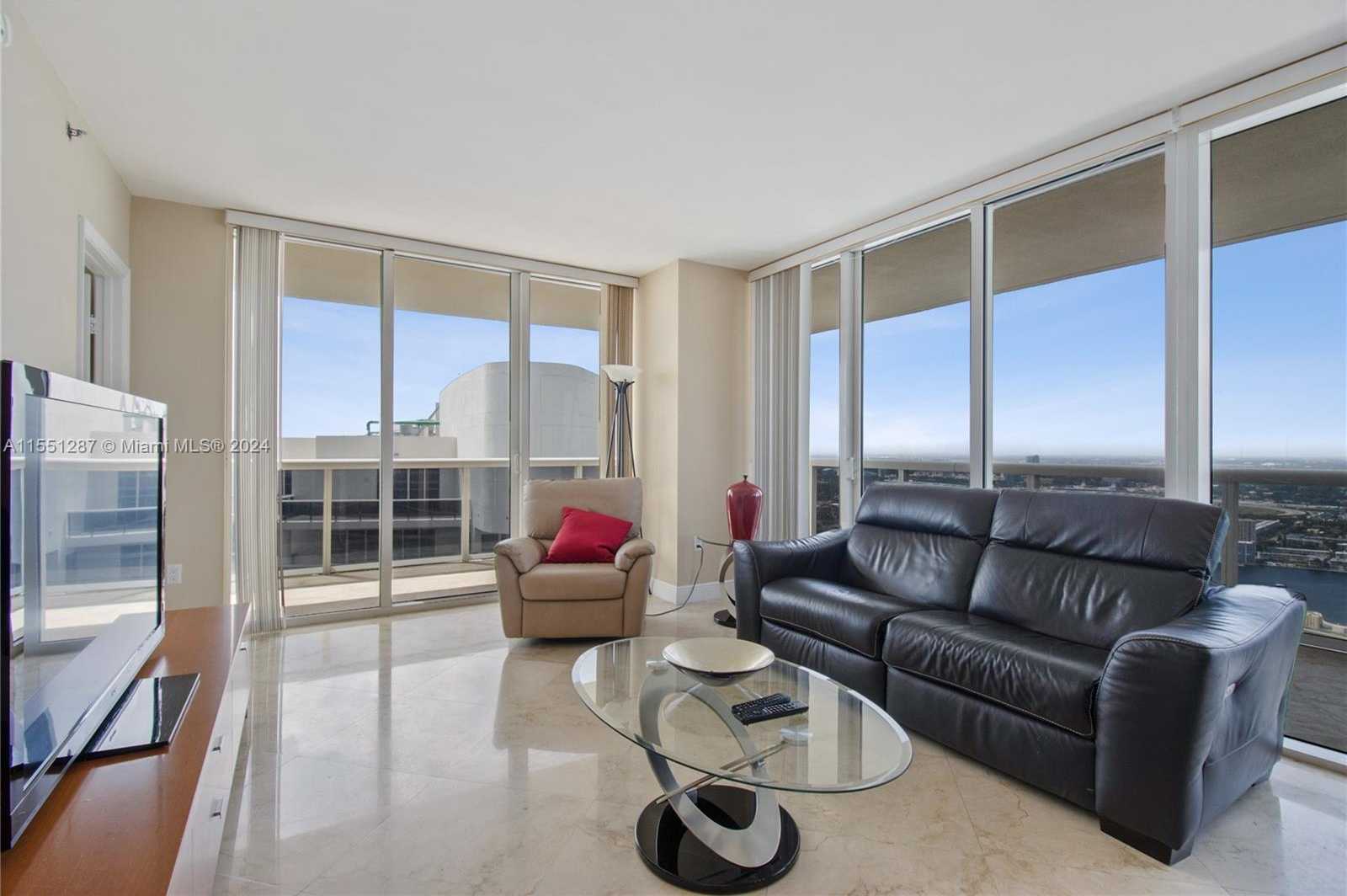 Small Image of 1830 SOUTH OCEAN DR #4606, Hallandale Beach Number 3
