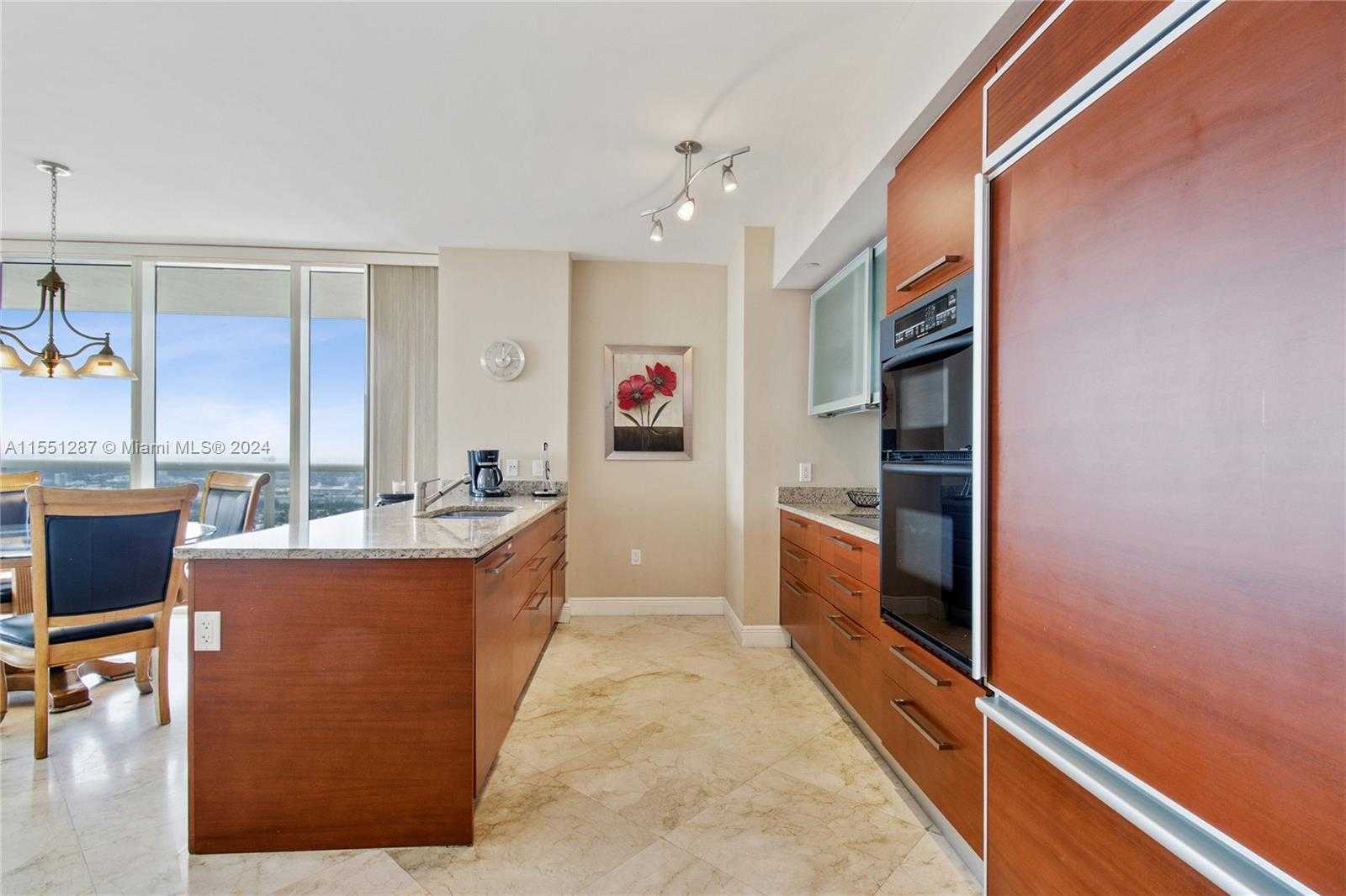 Small Image of 1830 SOUTH OCEAN DR #4606, Hallandale Beach Number 7