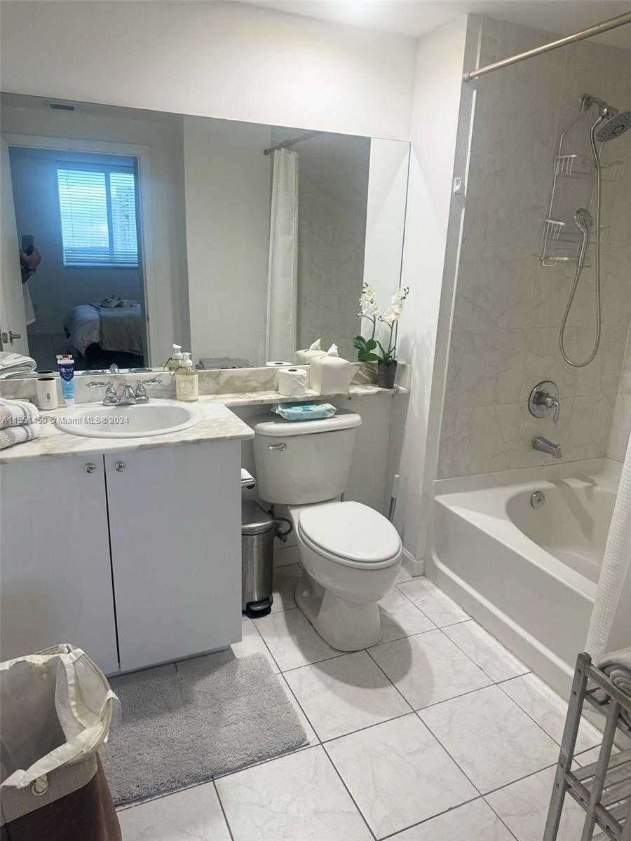 Small Image of 18800 NORTH EAST 29TH AVE #1018, Aventura Number 14