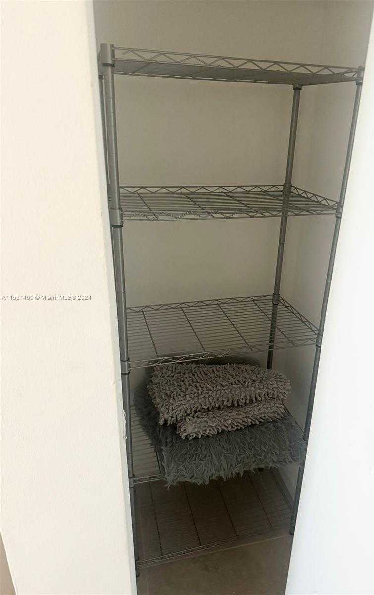 Small Image of 18800 NORTH EAST 29TH AVE #1018, Aventura Number 27