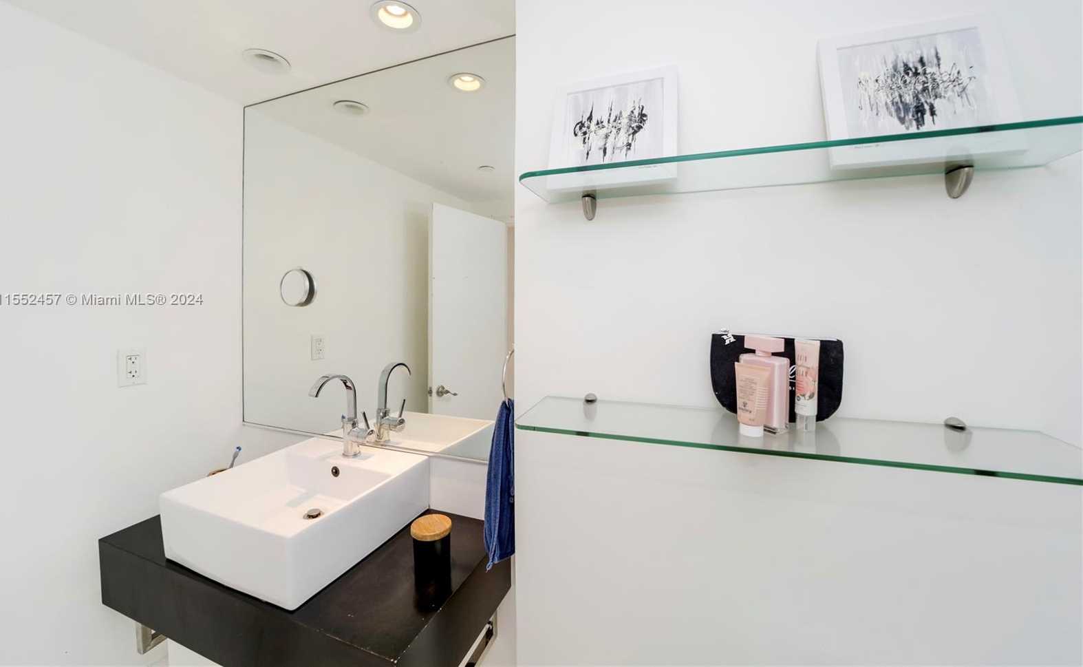 Small Image of 100 LINCOLN RD #605, Miami Beach Number 11