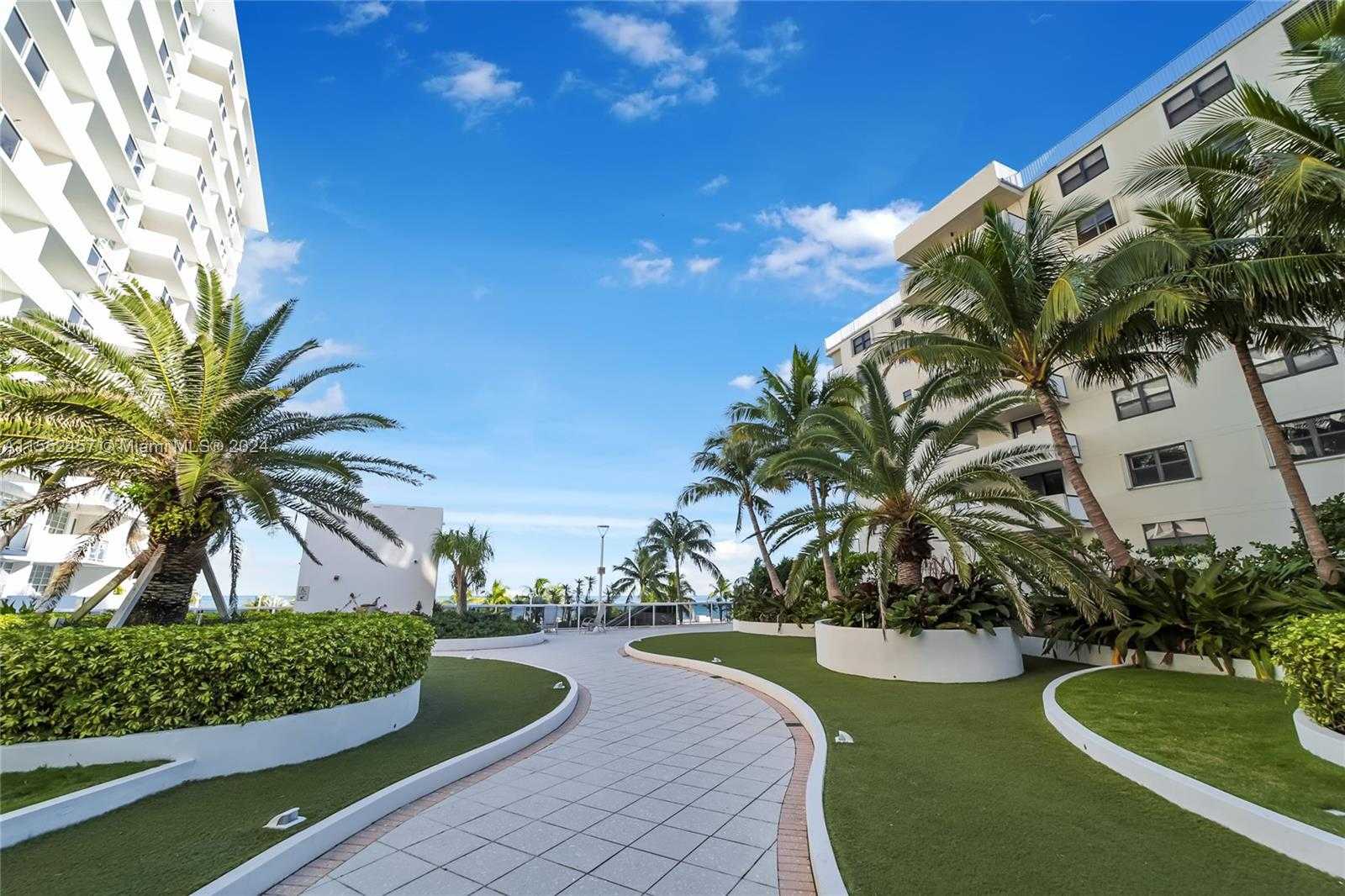 Small Image of 100 LINCOLN RD #605, Miami Beach Number 13