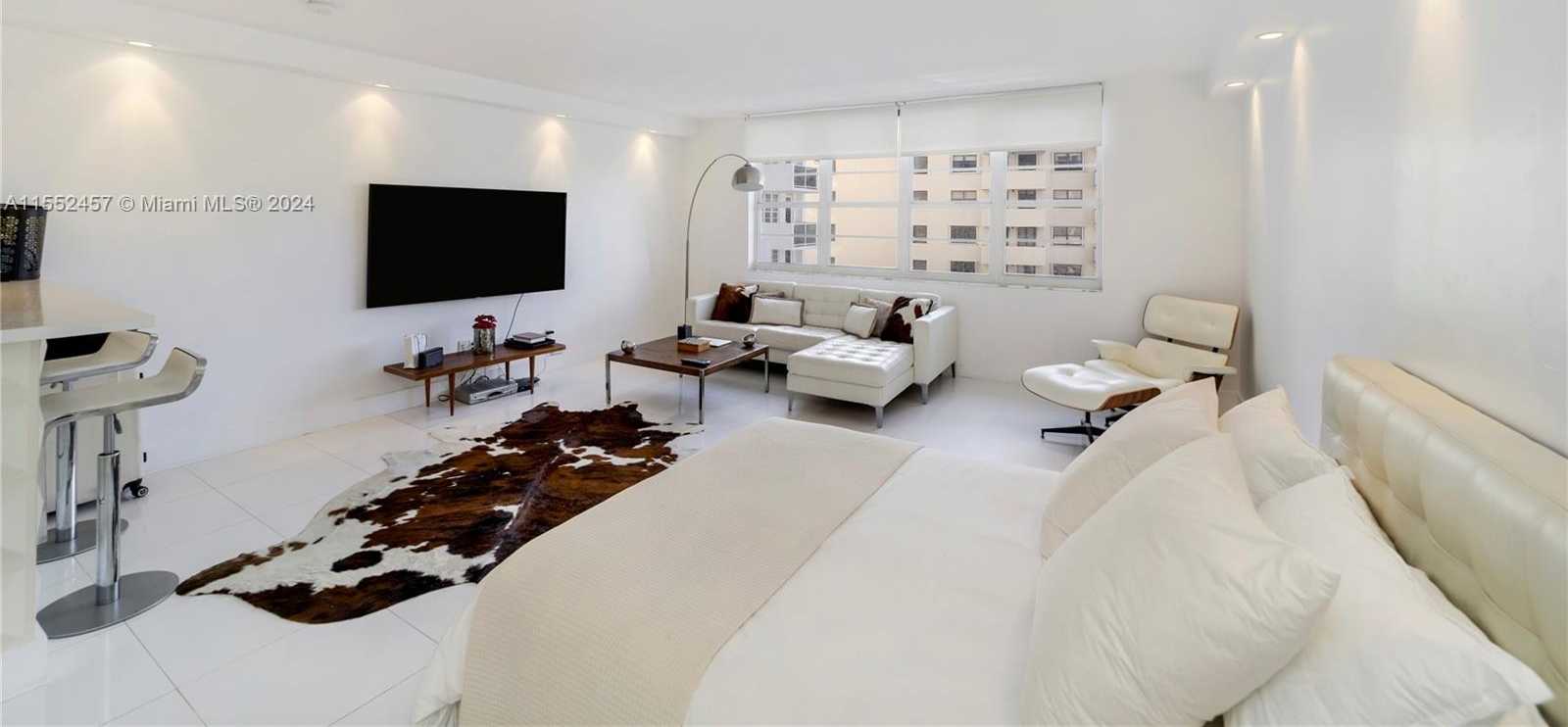 Small Image of 100 LINCOLN RD #605, Miami Beach Number 2