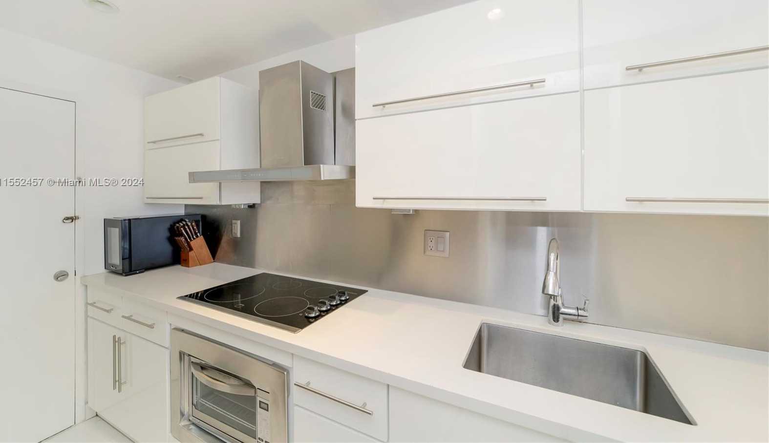 Small Image of 100 LINCOLN RD #605, Miami Beach Number 9