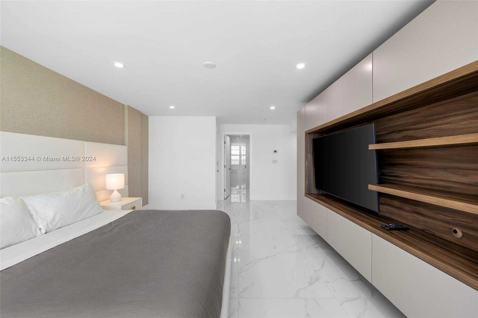 Small Image of 5151 COLLINS AVE #1527, Miami Beach Number 39
