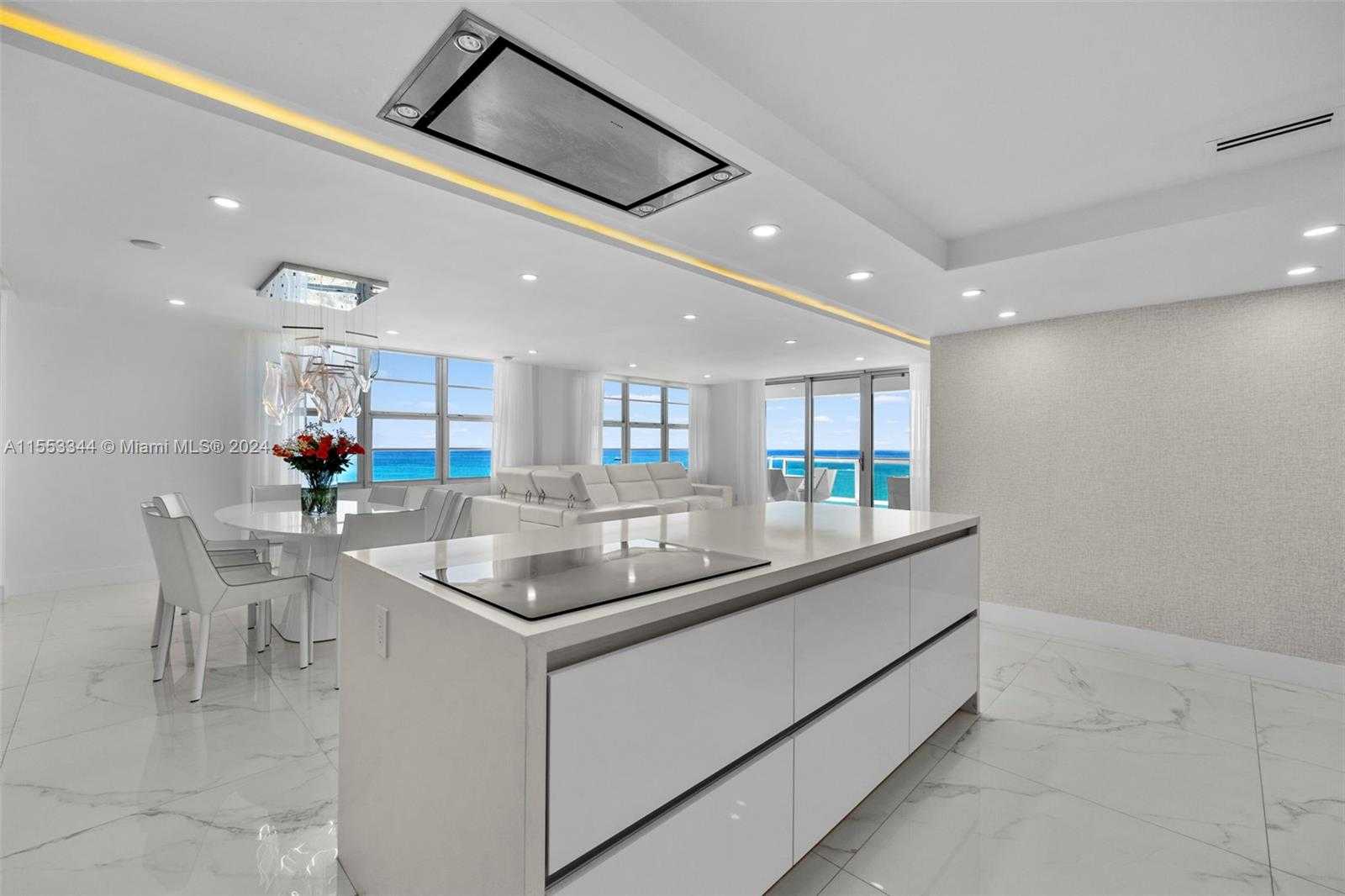 Small Image of 5151 COLLINS AVE #1527, Miami Beach Number 7