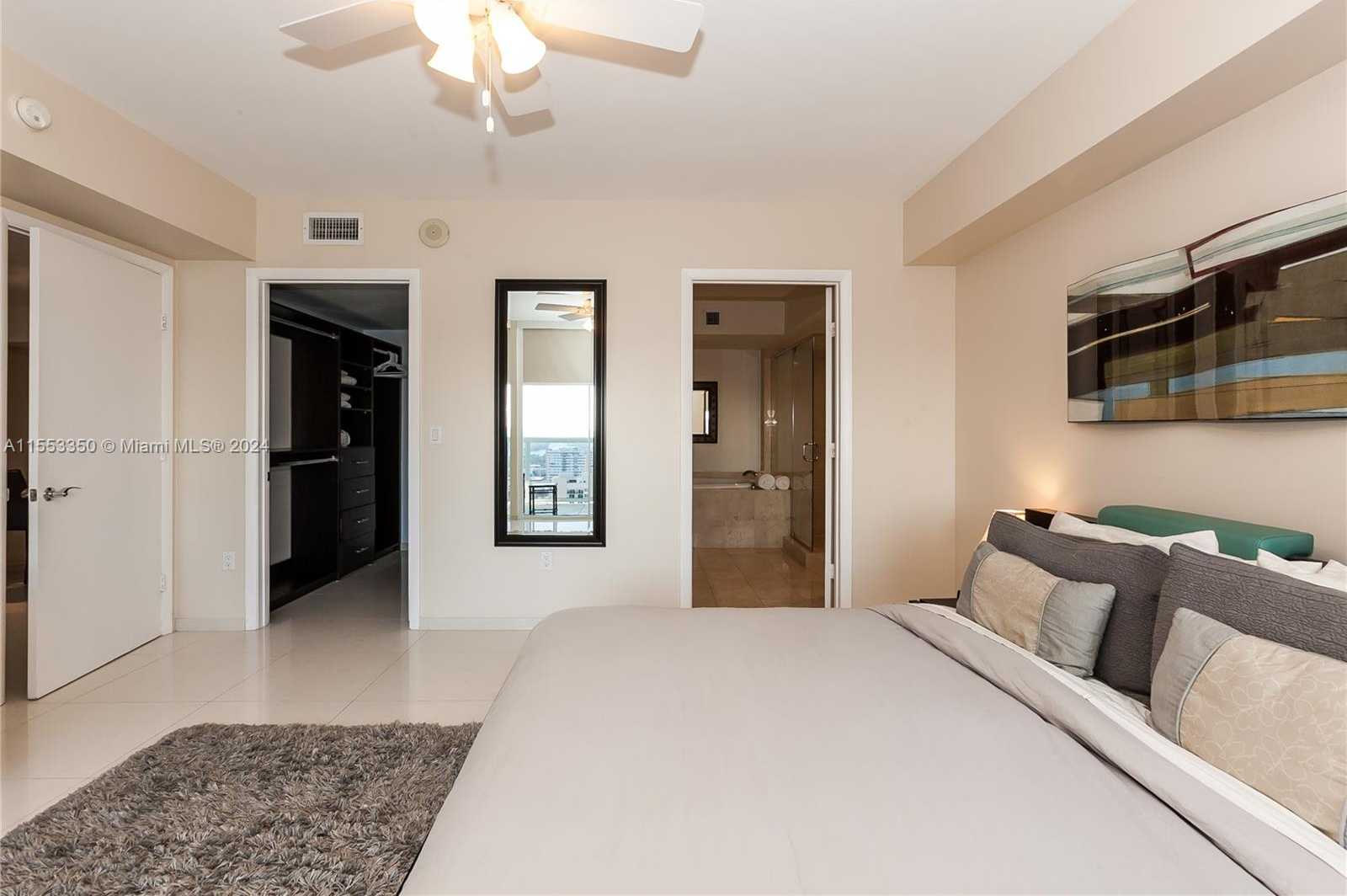 Small Image of 1830 SOUTH OCEAN DR #3204, Hallandale Beach Number 11