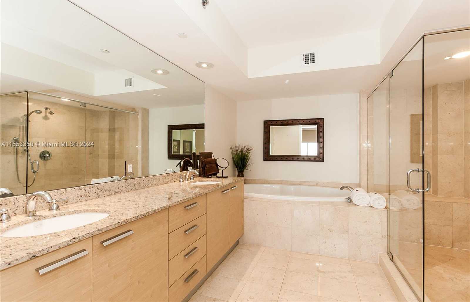 Small Image of 1830 SOUTH OCEAN DR #3204, Hallandale Beach Number 12