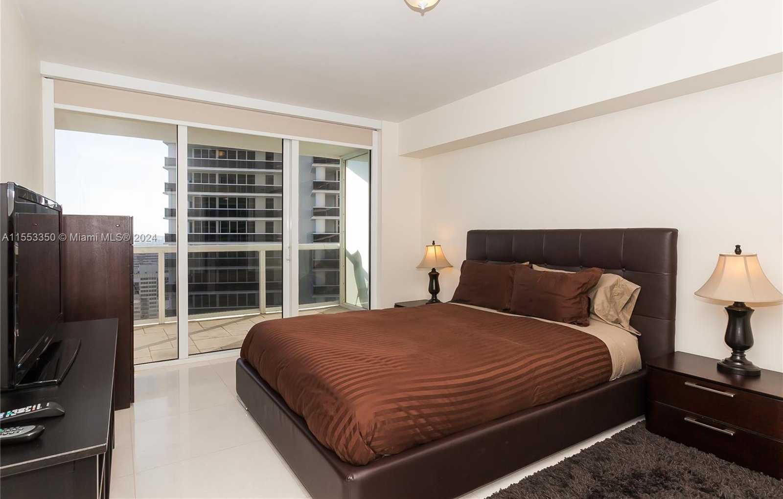 Small Image of 1830 SOUTH OCEAN DR #3204, Hallandale Beach Number 14