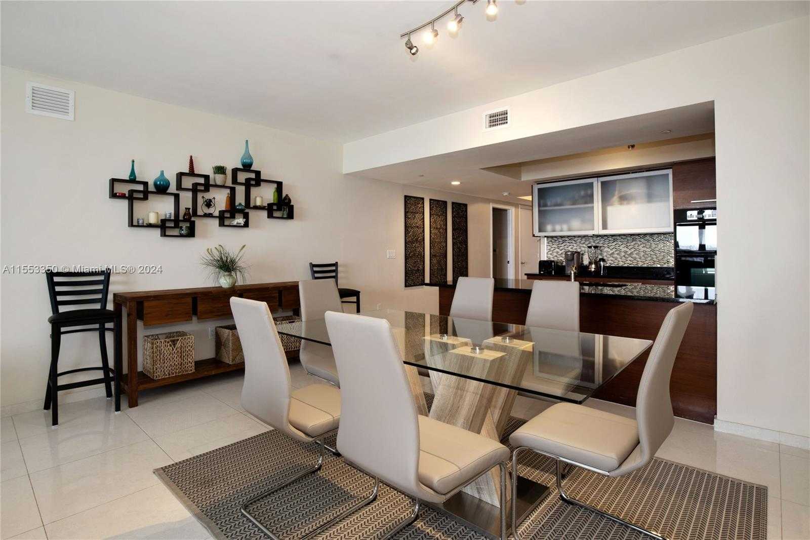 Small Image of 1830 SOUTH OCEAN DR #3204, Hallandale Beach Number 5