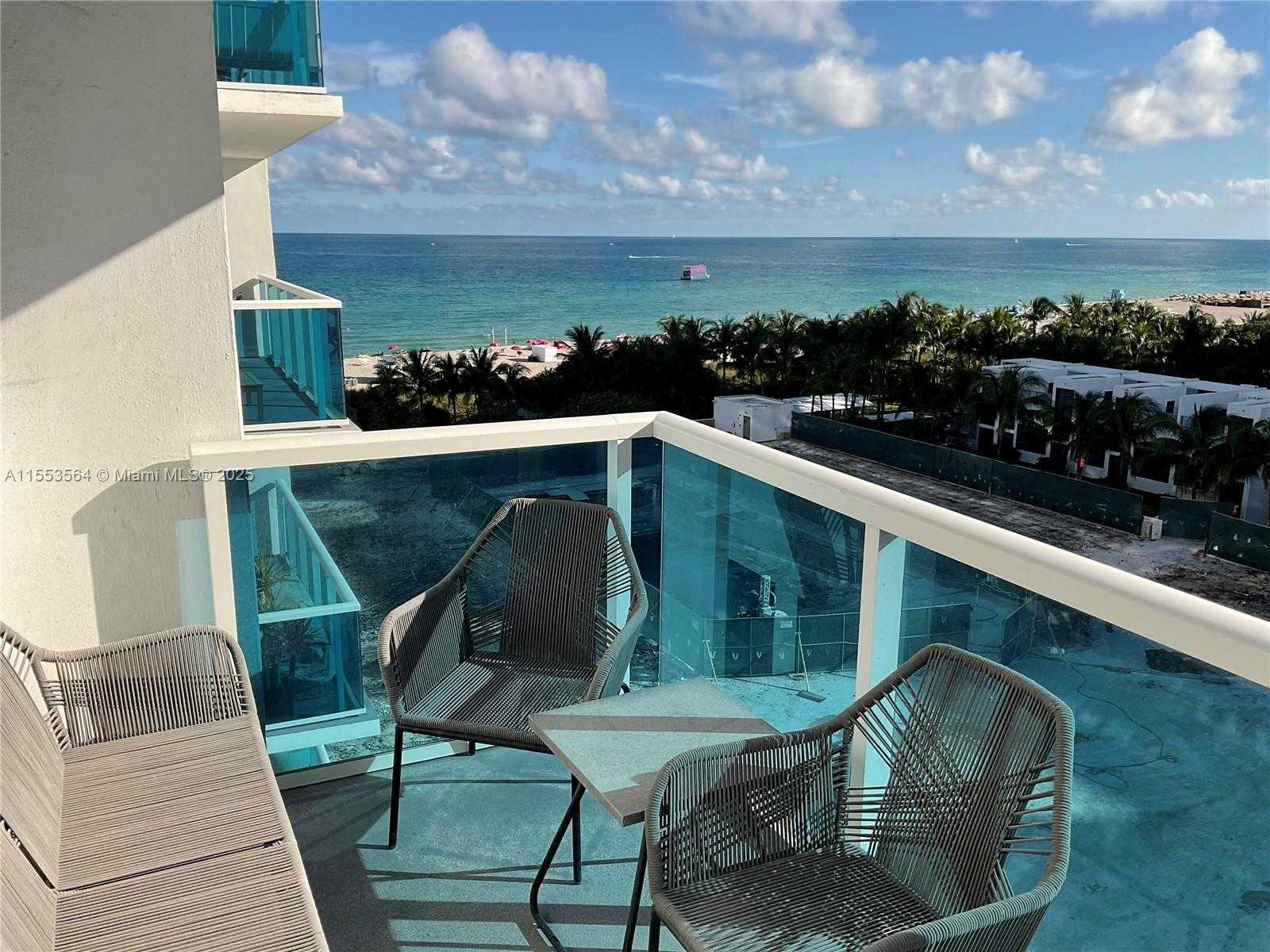 Small Image of 2301 #704, Miami Beach Number 19