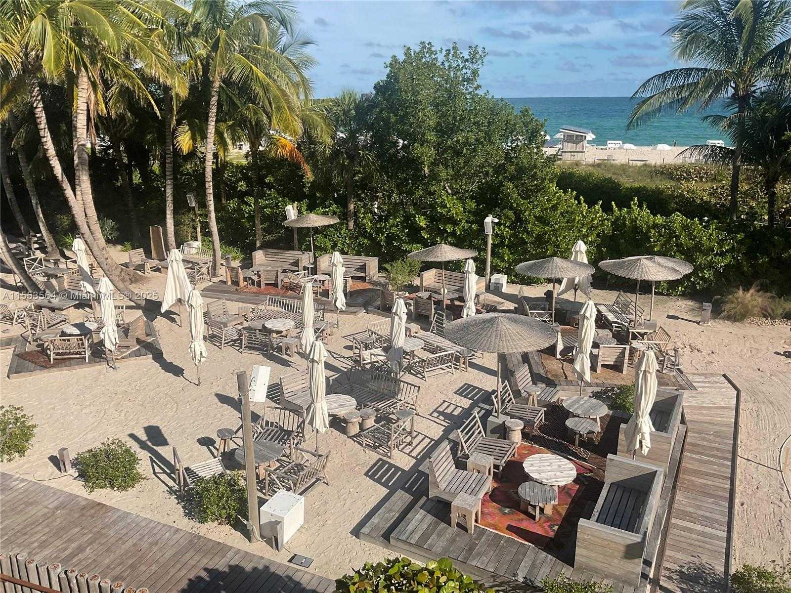 Small Image of 2301 #704, Miami Beach Number 5