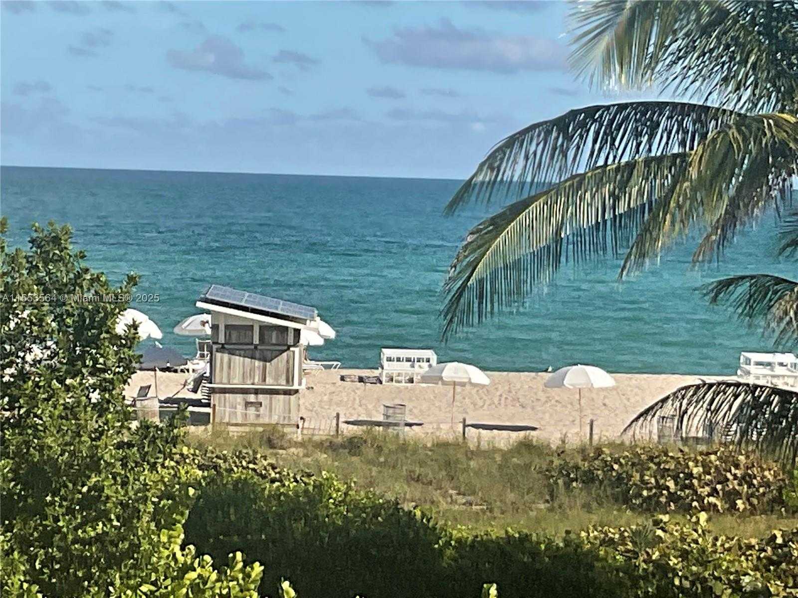 Small Image of 2301 #704, Miami Beach Number 6