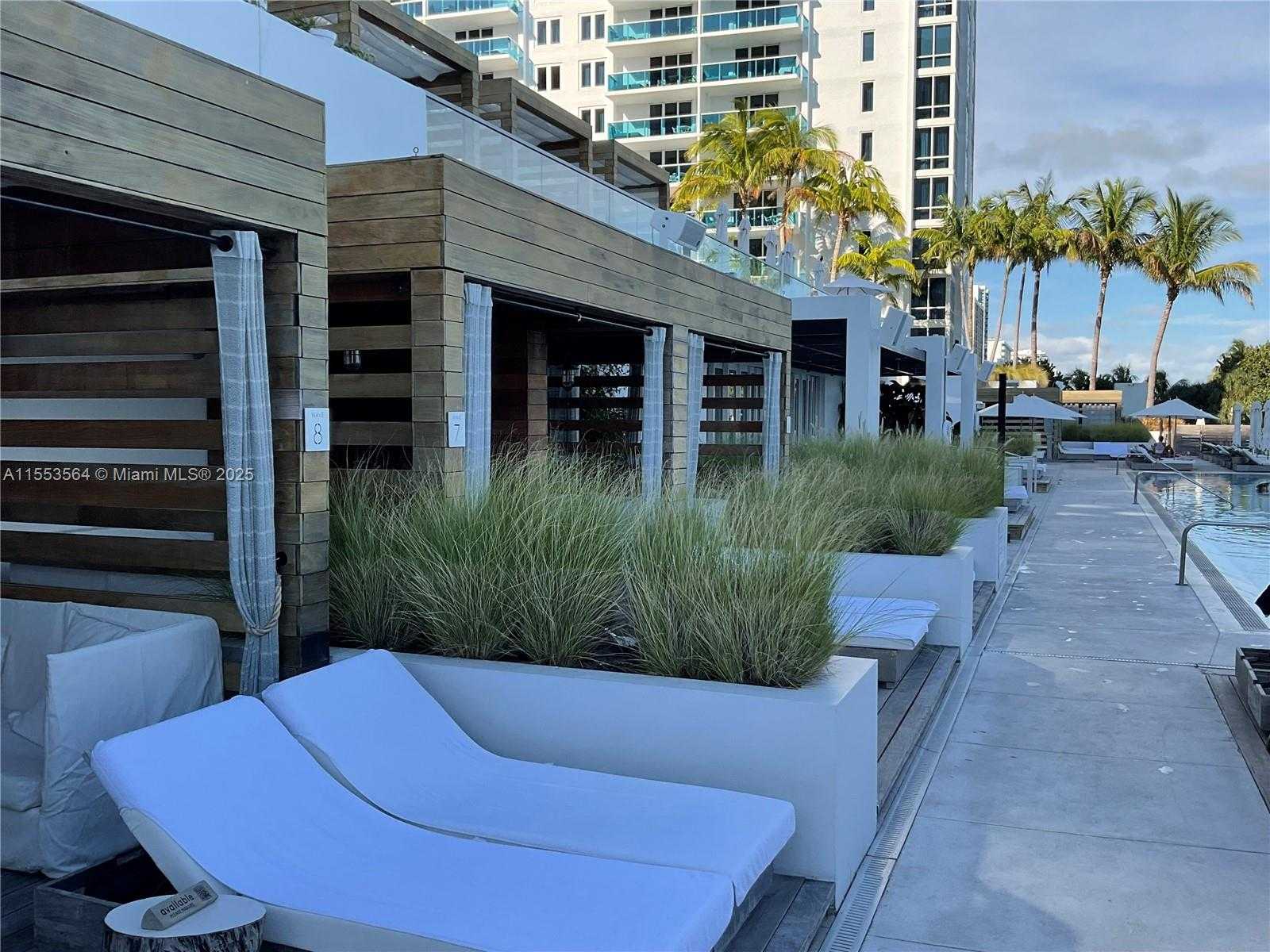 Small Image of 2301 #704, Miami Beach Number 7