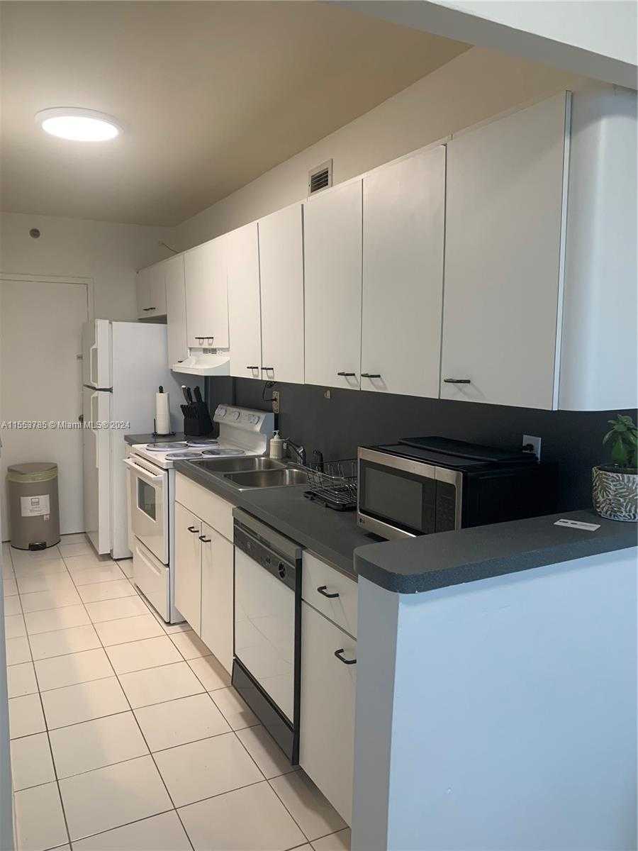 Small Image of 100 LINCOLN RD #805, Miami Beach Number 16