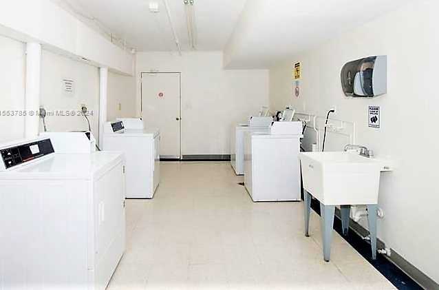 Small Image of 100 LINCOLN RD #805, Miami Beach Number 31