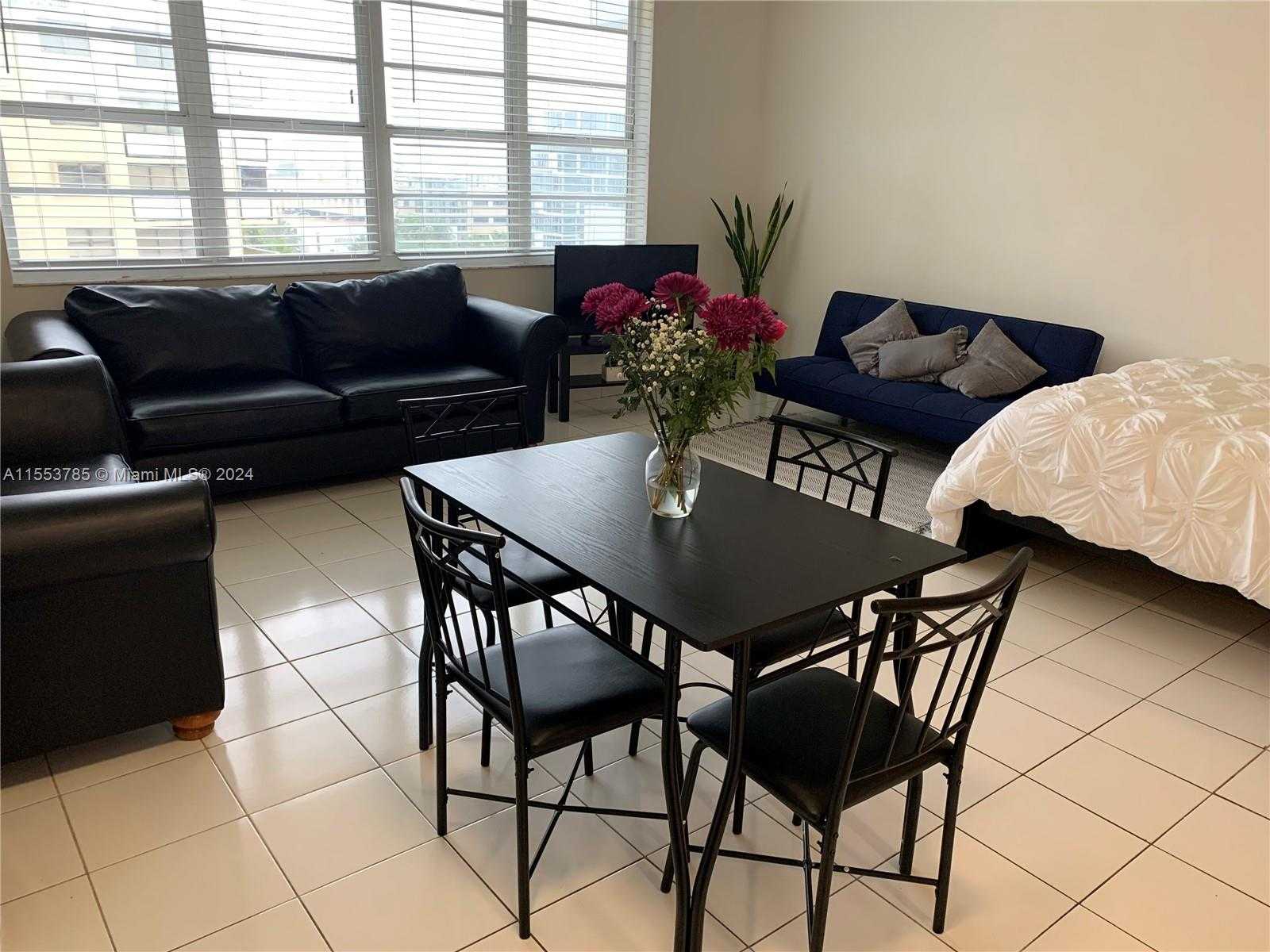 Small Image of 100 LINCOLN RD #805, Miami Beach Number 4