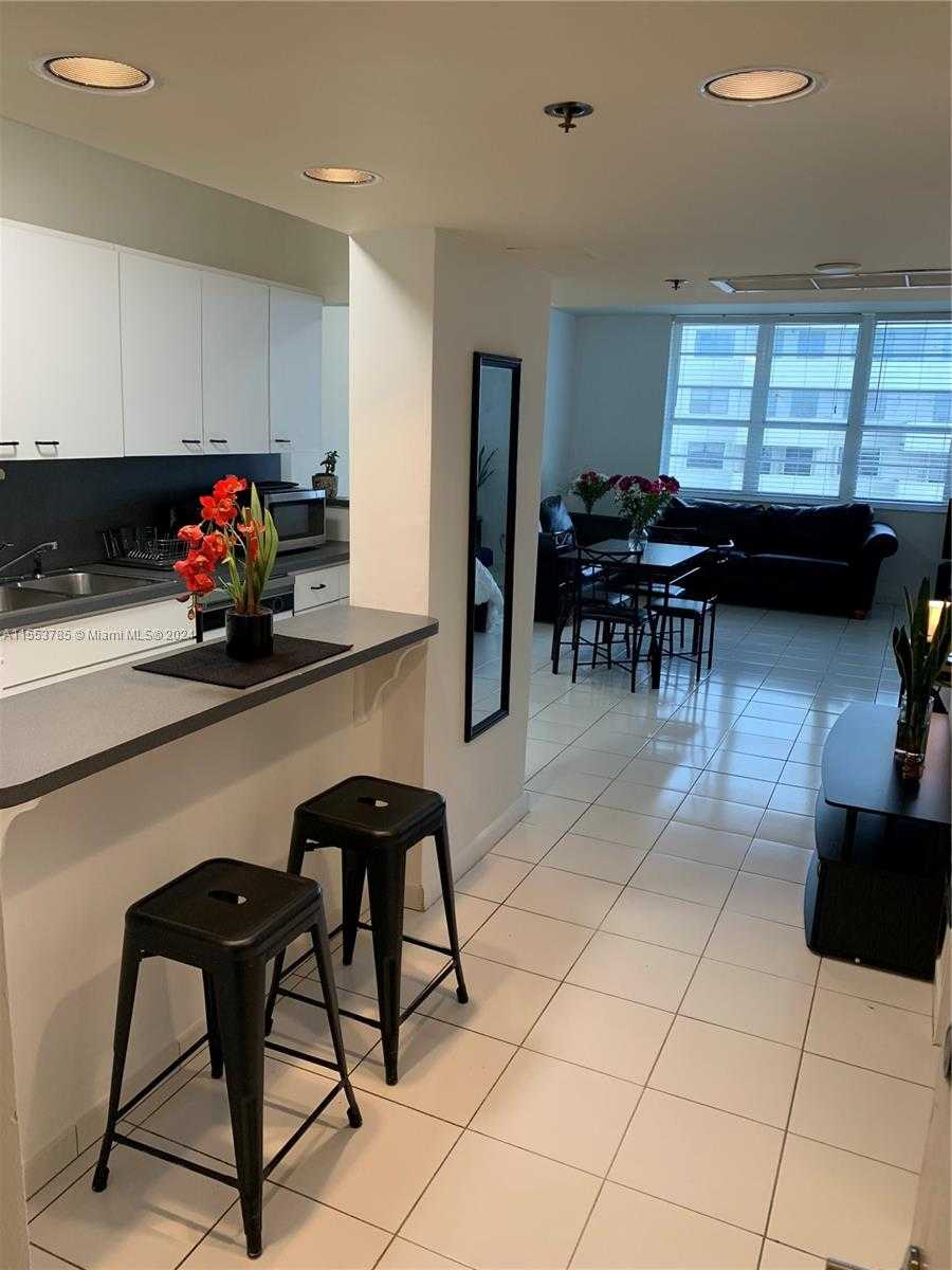 Small Image of 100 LINCOLN RD #805, Miami Beach Number 8