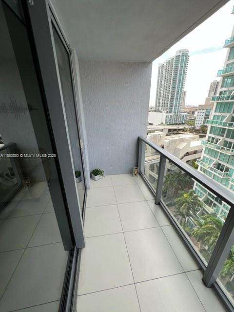 Small Image of 31 SOUTH EAST 6TH ST #1606, Miami Number 16