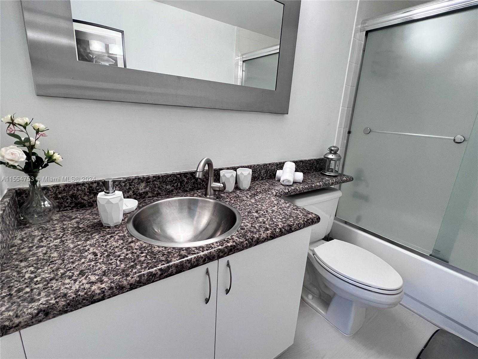 Small Image of 19501 EAST COUNTRY CLUB DR #9301, Aventura Number 15