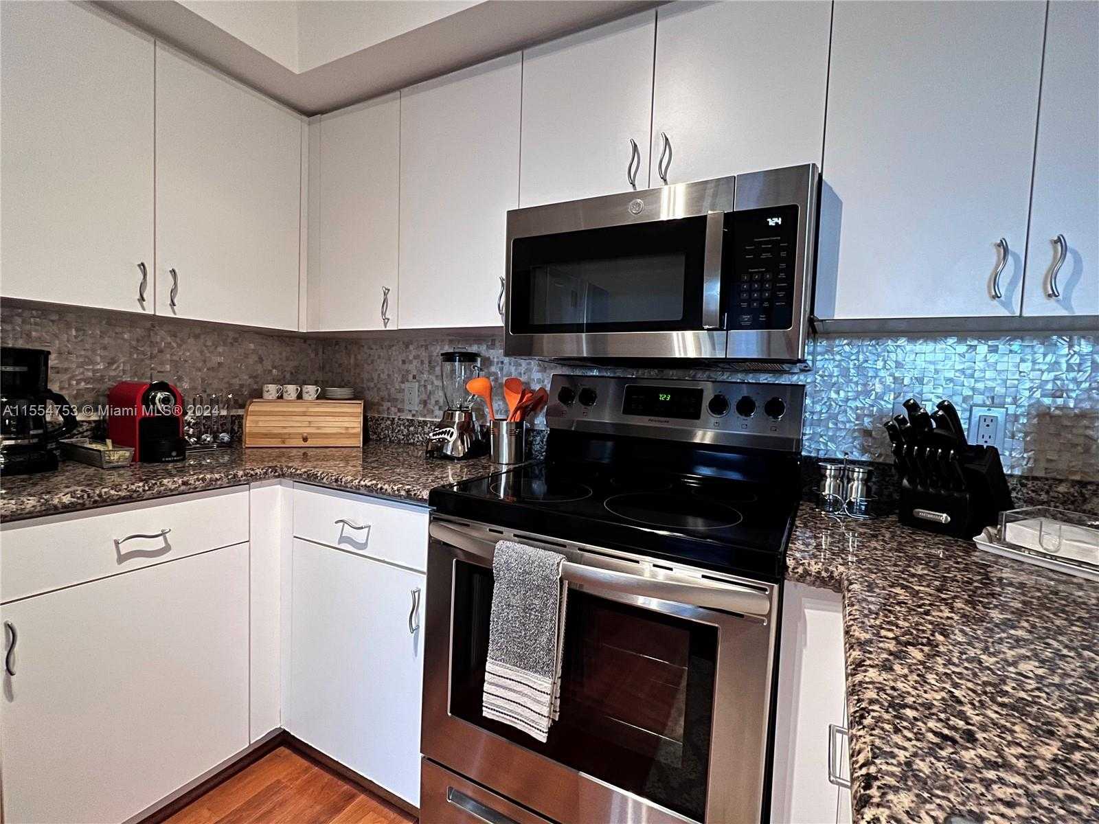 Small Image of 19501 EAST COUNTRY CLUB DR #9301, Aventura Number 23