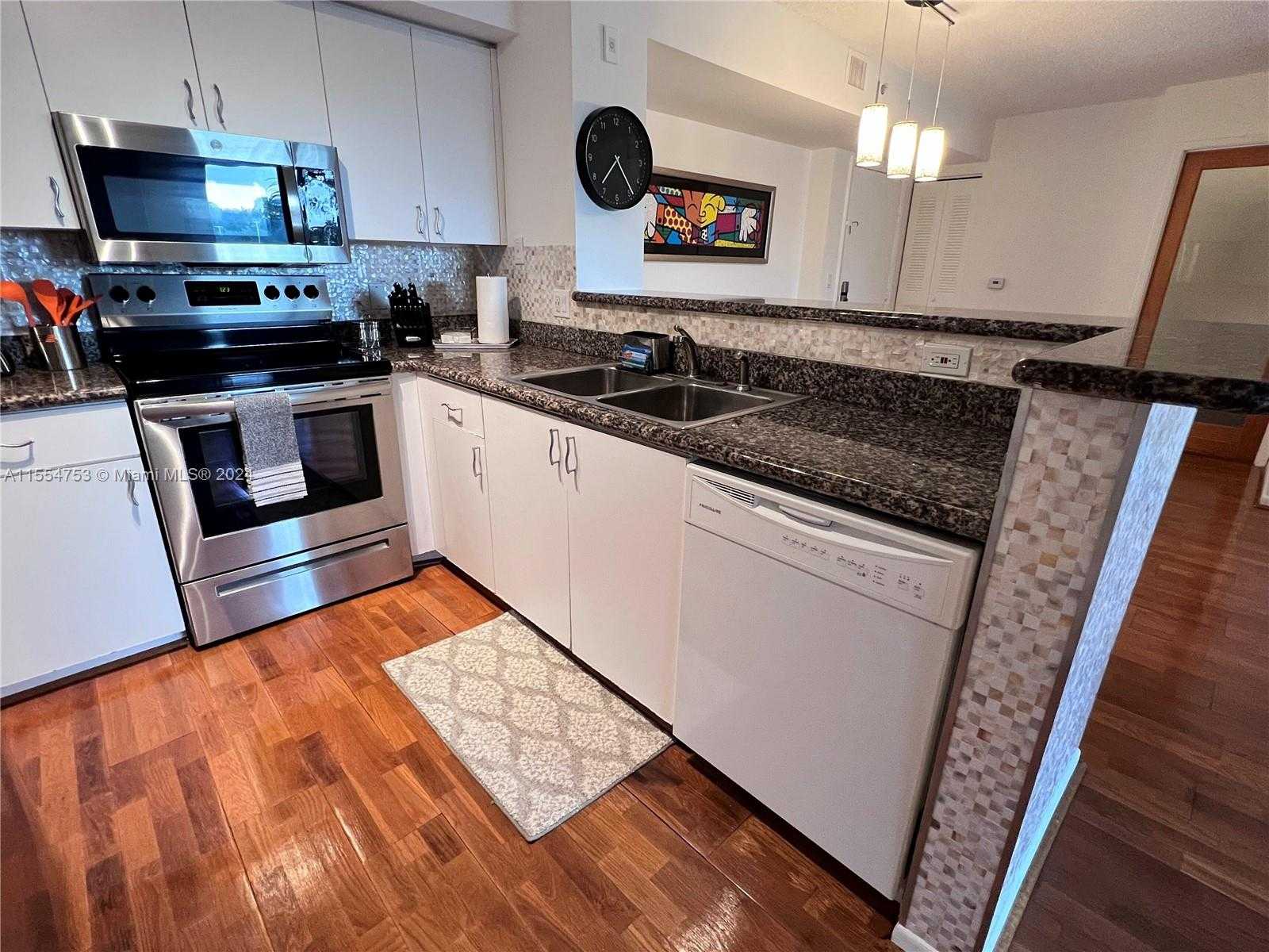 Small Image of 19501 EAST COUNTRY CLUB DR #9301, Aventura Number 26