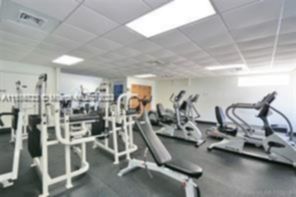 Small Image of 3725 S Ocean Dr, Hollywood, FL 33019, USA Number 42