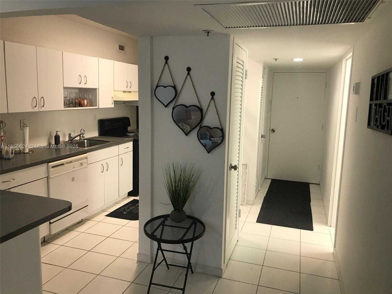 Small Image of 100 LINCOLN RD #1126, Miami Beach Number 13