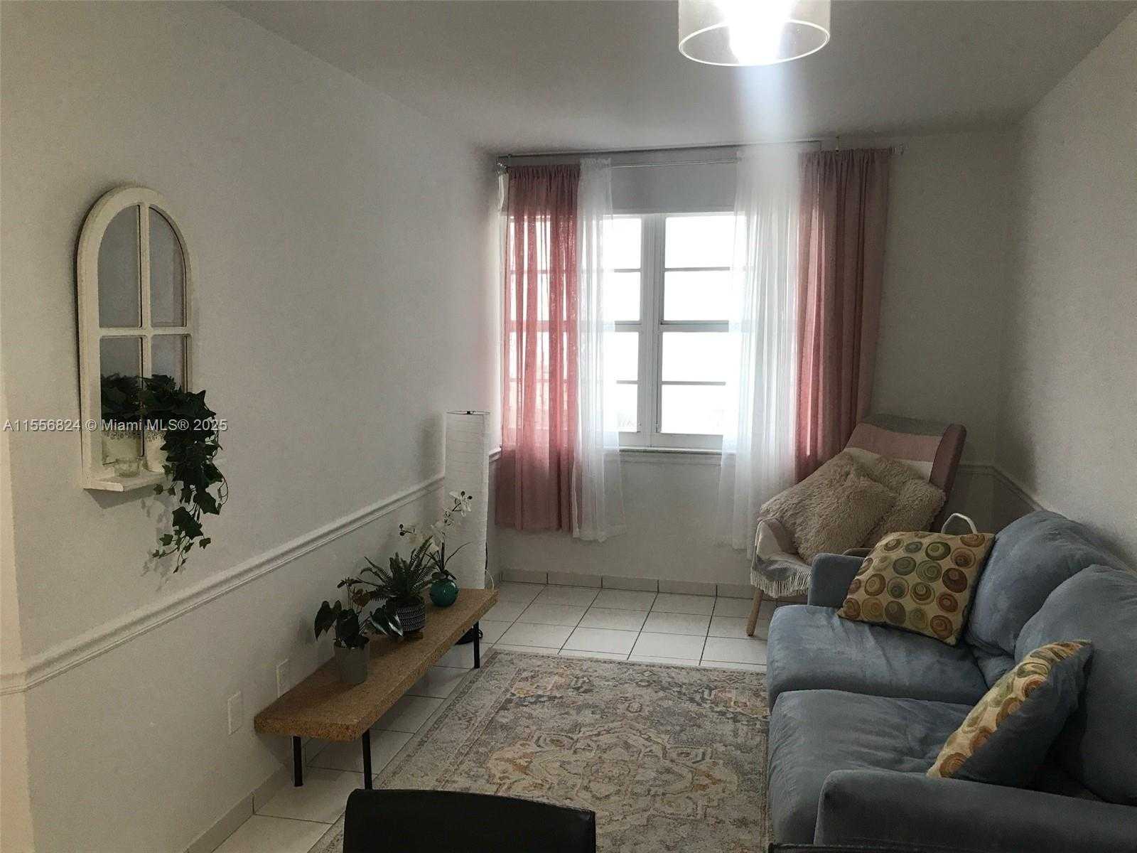 Small Image of 100 LINCOLN RD #1126, Miami Beach Number 8
