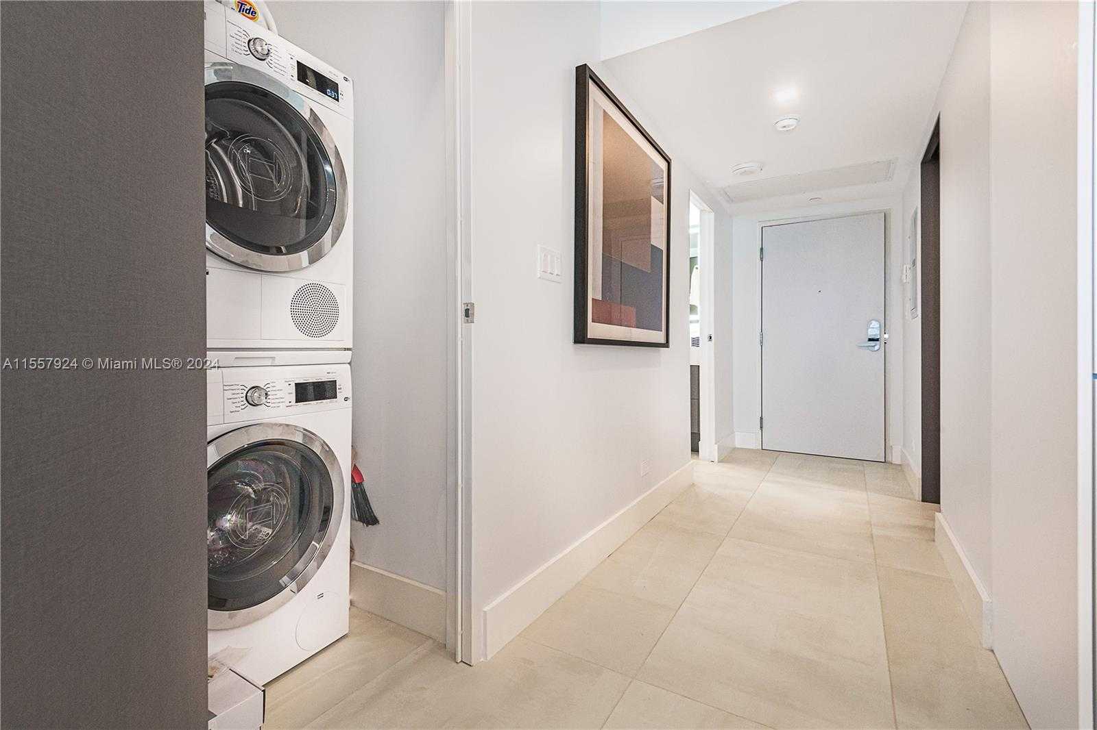 Small Image of 2301 COLLINS AVE #1440, Miami Beach Number 17