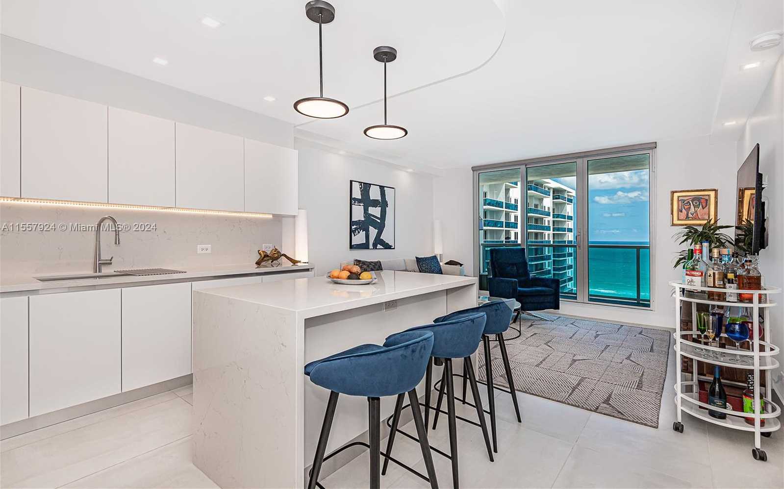 Small Image of 2301 COLLINS AVE #1440, Miami Beach Number 20