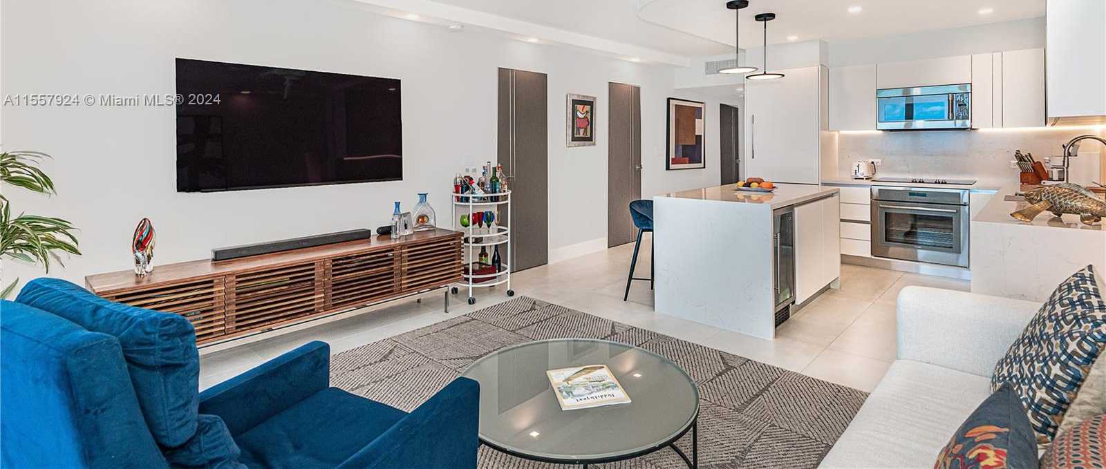 Small Image of 2301 COLLINS AVE #1440, Miami Beach Number 4