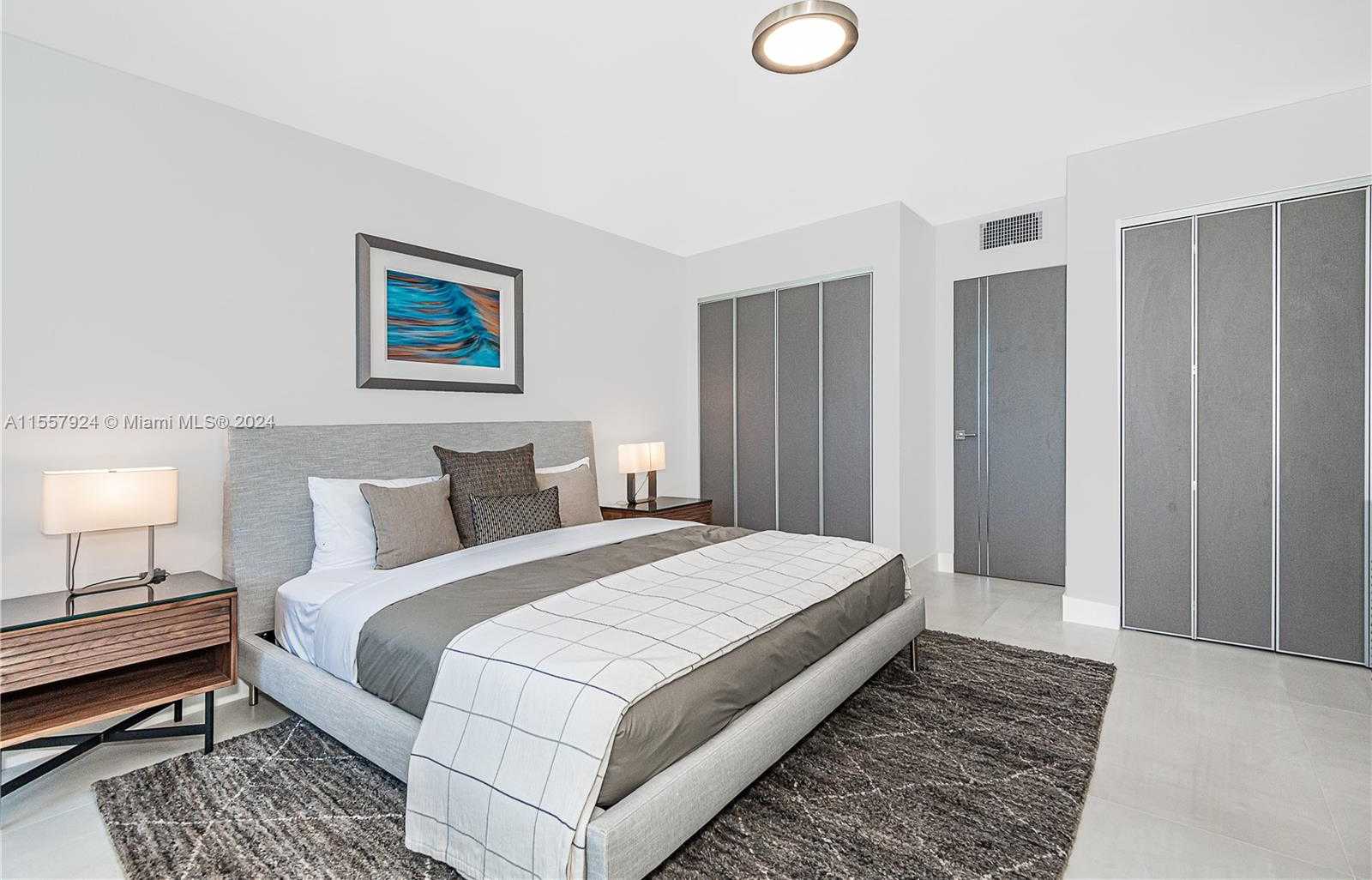Small Image of 2301 COLLINS AVE #1440, Miami Beach Number 8
