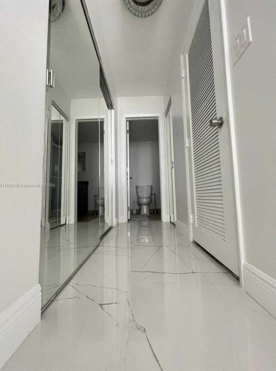 Small Image of 3800 SOUTH OCEAN DR #803, Hollywood Number 28