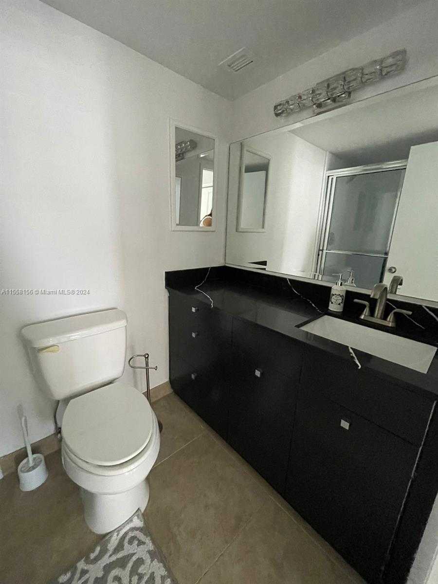 Small Image of 3800 SOUTH OCEAN DR #803, Hollywood Number 29