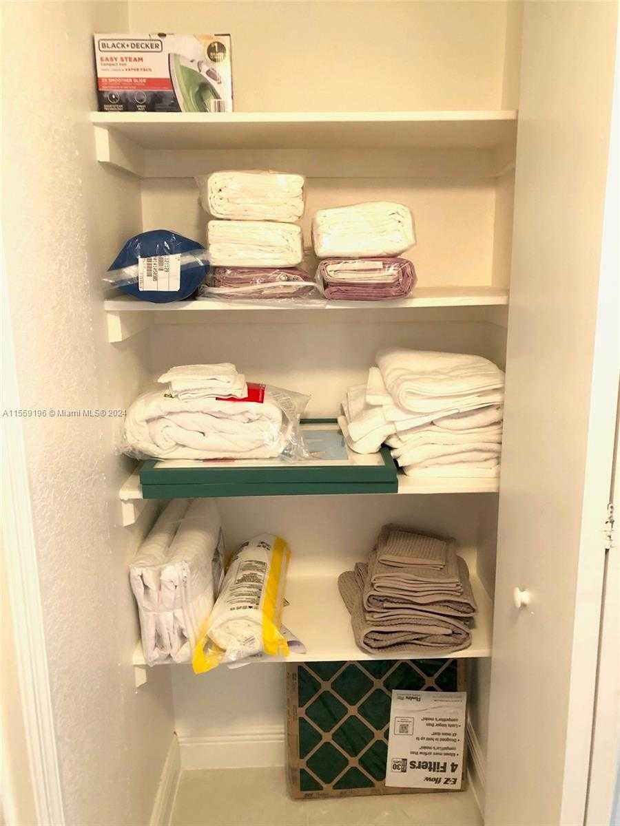 Small Image of 3901 SOUTH OCEAN DR #2J, Hollywood Number 16