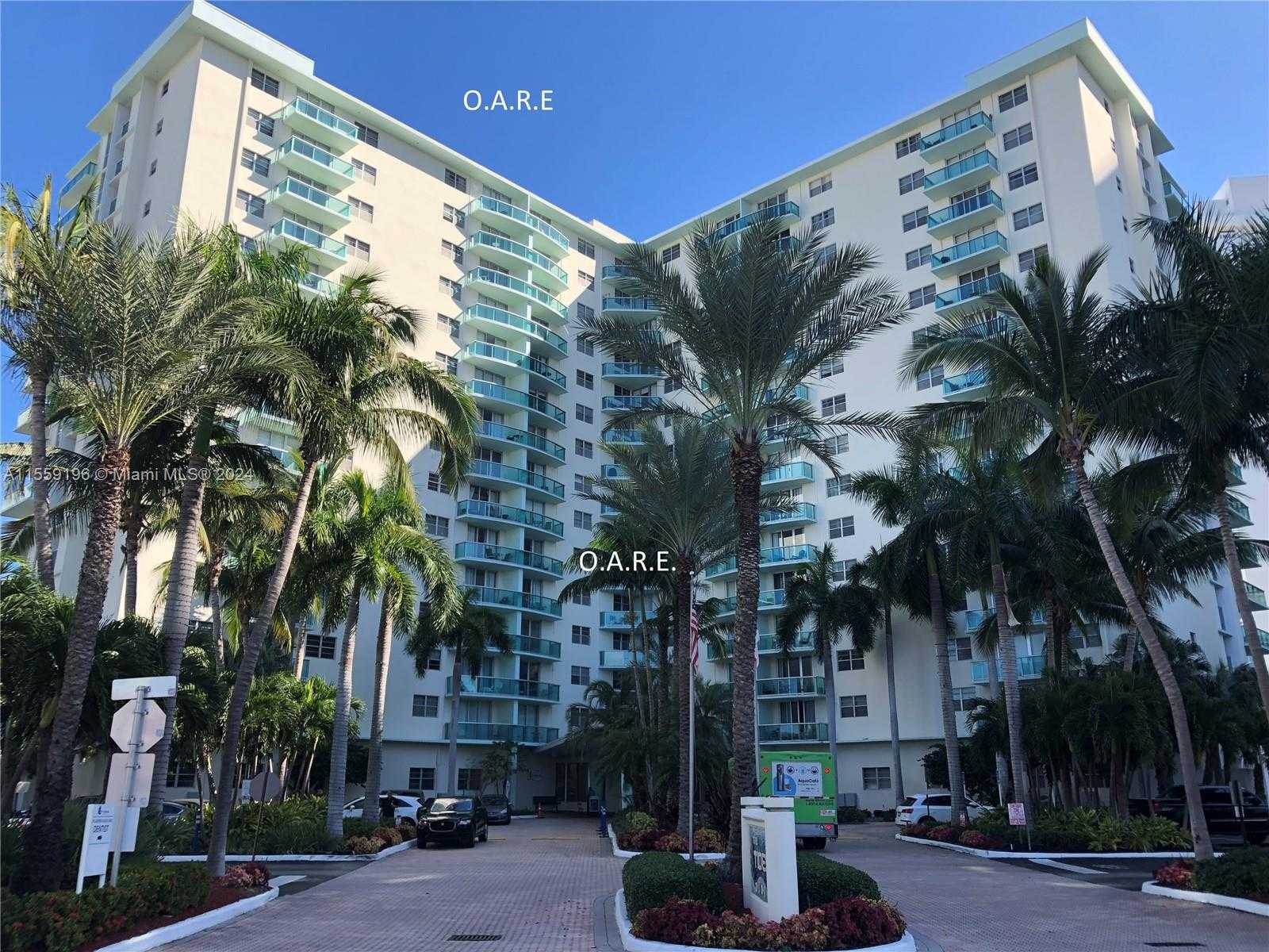 Small Image of 3901 SOUTH OCEAN DR #2J, Hollywood Number 24
